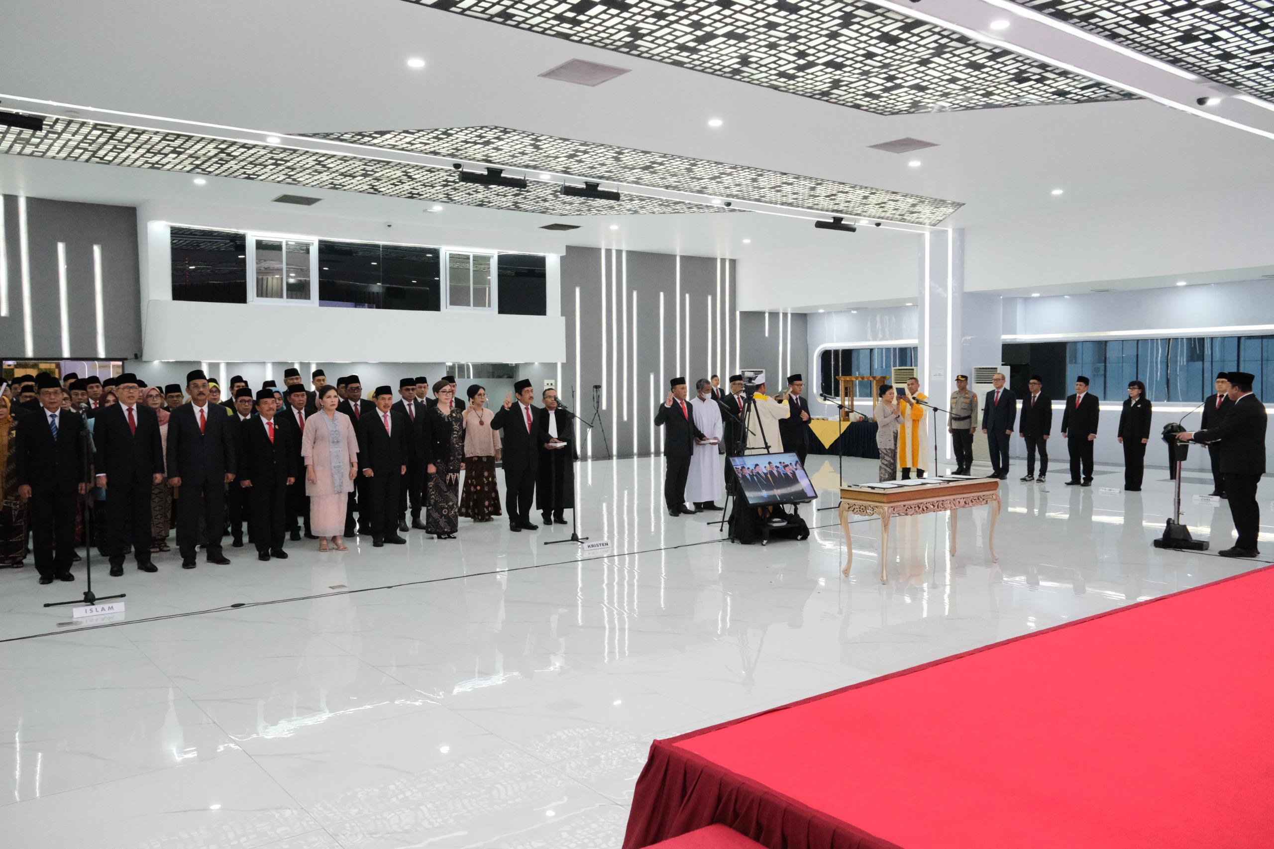 19fd111c 5a2e 4d44 b979 2dfaa990e408