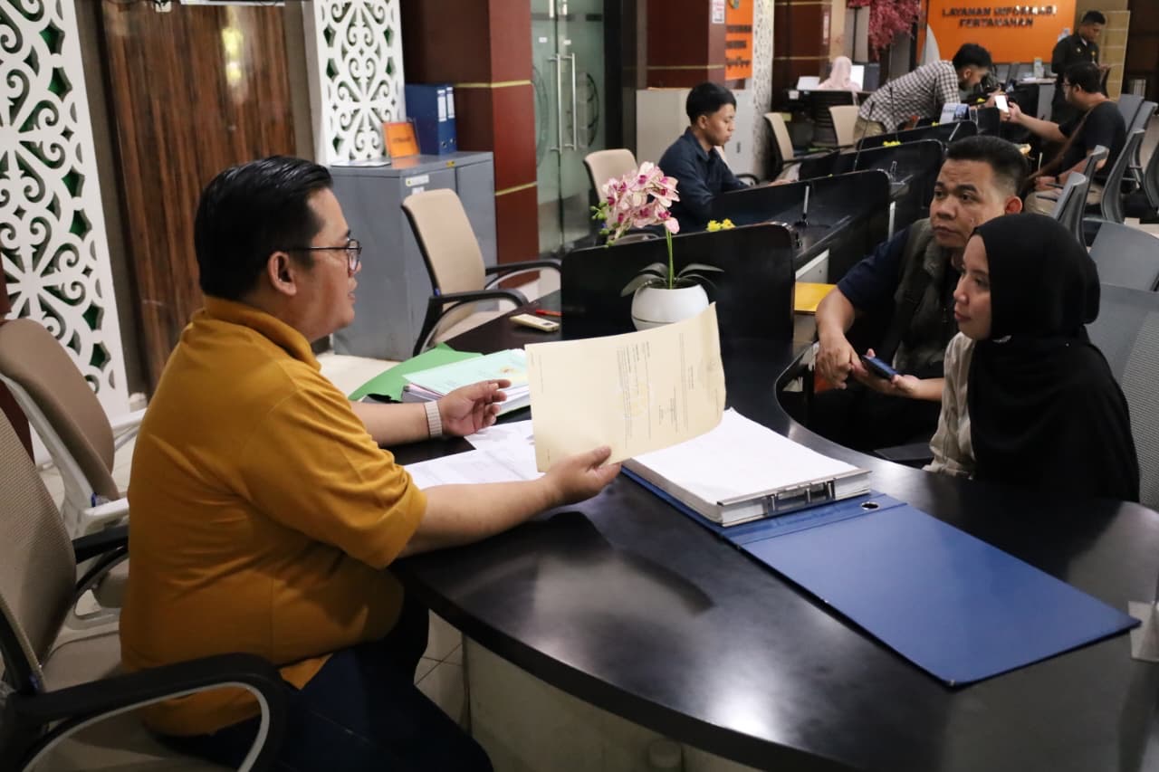 280be87e 4409 4583 83f8 7276e88fd1ad