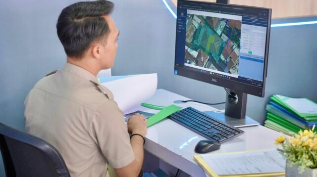 434899ef 1012 41ed b1d3 40fd7c89557c